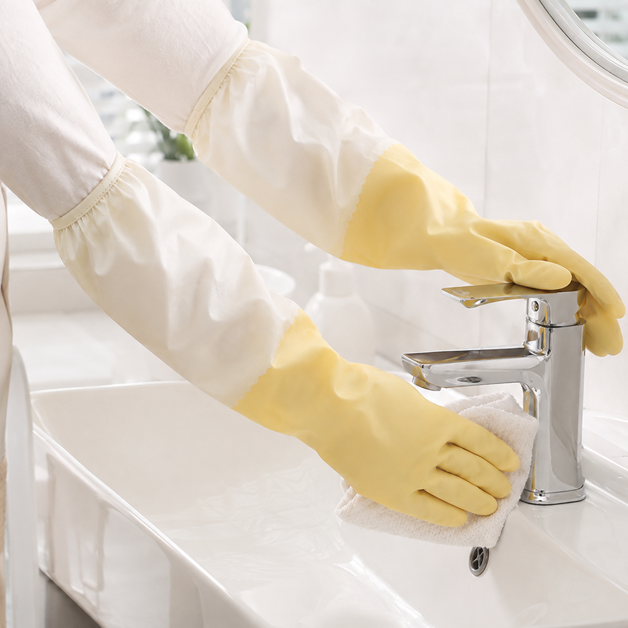 💛 Cleaning Essential | Waterproof Rubber Protection | Comfortable Household Defense